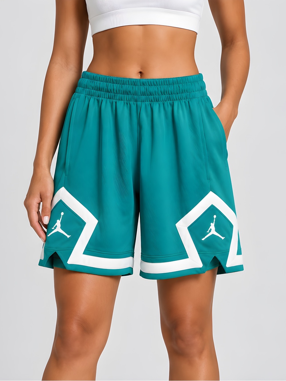 NWT Women’s Jordan Sport 4” Diamond Shorts XS